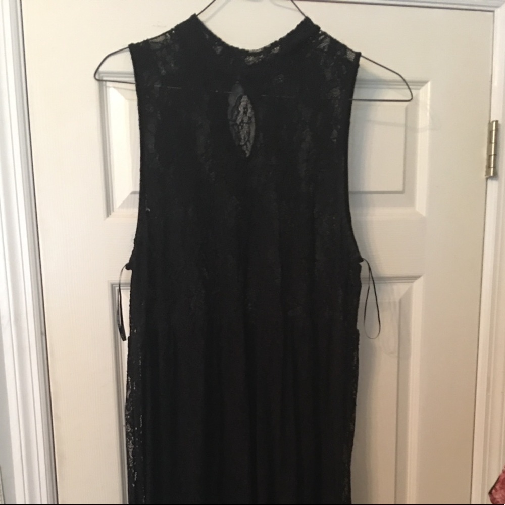 Black lace dress